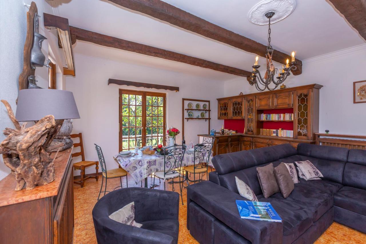 Villa Martine Au Bord Du Lac - Happy Rentals Cadrezzate Exterior photo